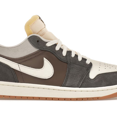 Jordan 1 Low SNKRS Day Korea Magpie (2023)