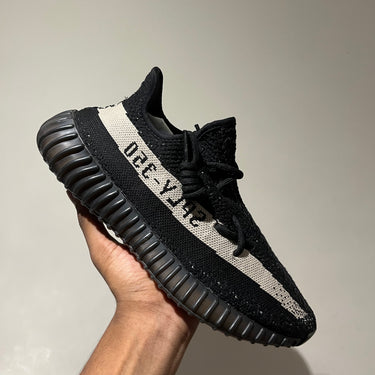 Yeezy 350 'Oreo' - PADS ( NO BOX )