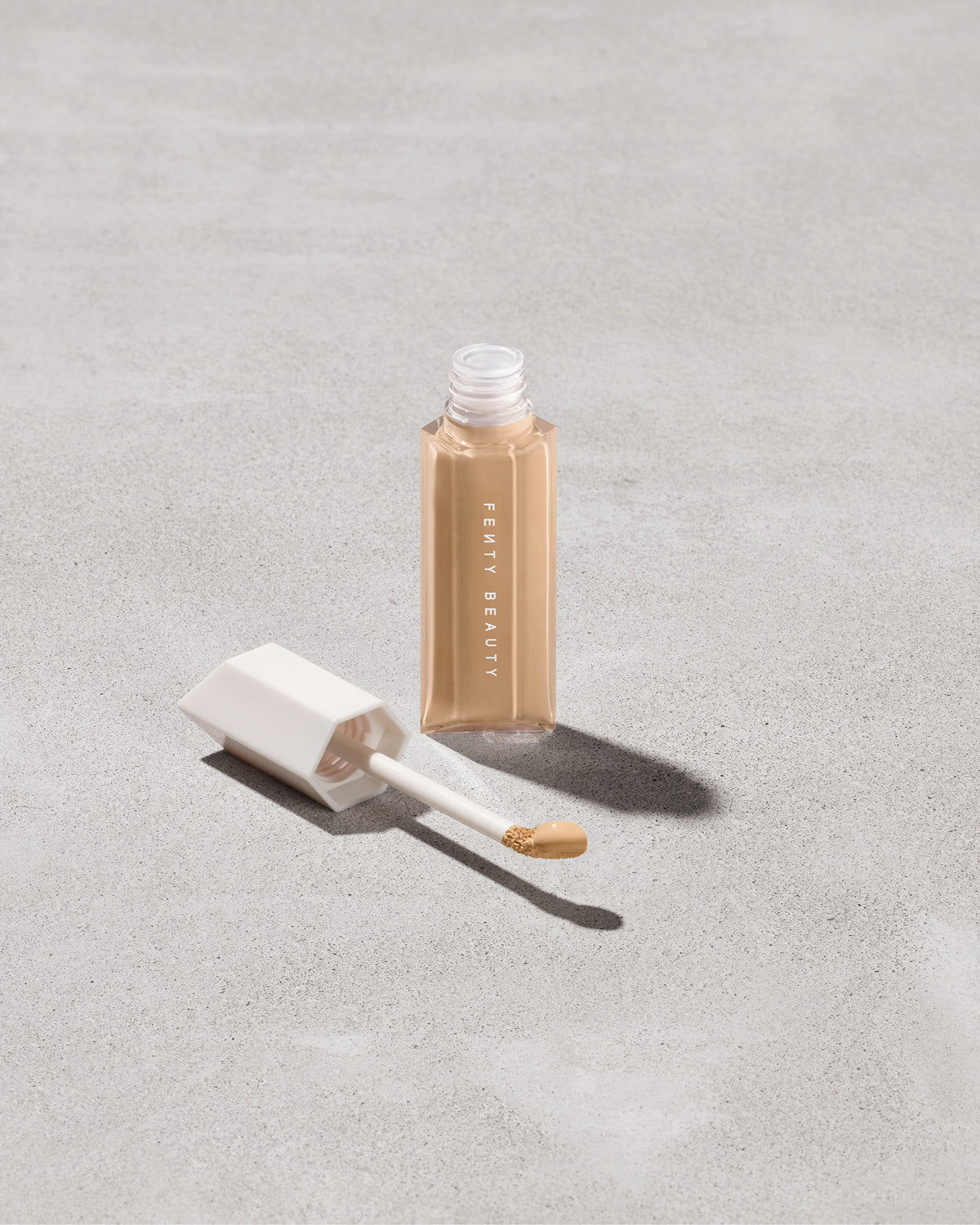 Fenty Beauty We're Even Hydrating Longwear Concealer — 230W