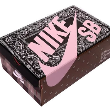 Nike SB Dunk x Travis Scott 'Special Box' Sneaker Offkicksinc