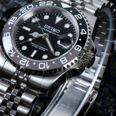 SEIKO MOD GMT BRUCE WAYNE