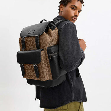 Coach Sprint Backpack In Signature Jacquard Signature Jacquard-Qb-Tan-Black