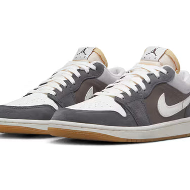 Jordan 1 Low SNKRS Day Korea Magpie (2023)