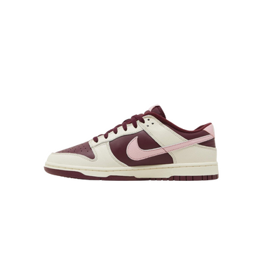 Nike Dunk ' Valentines' Low Sneaker Offkicksinc